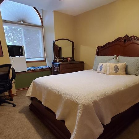 Hampton House Apartment Clinton Township ภายนอก รูปภาพ
