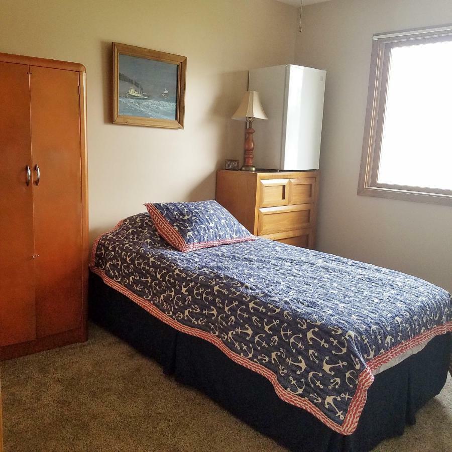 Hampton House Apartment Clinton Township ภายนอก รูปภาพ