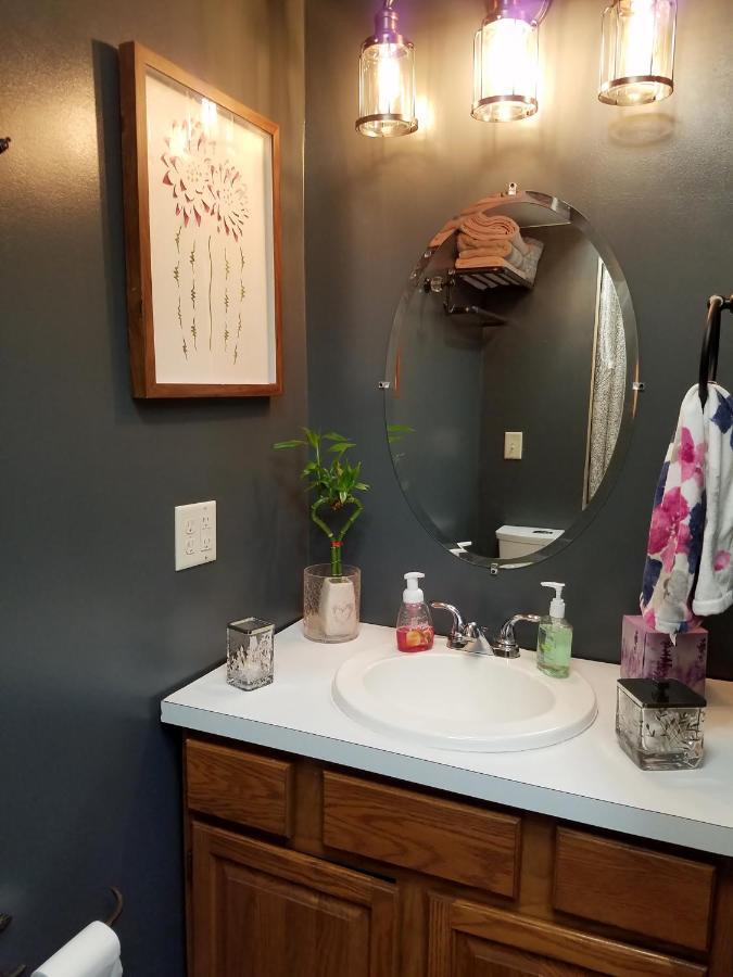 Hampton House Apartment Clinton Township ภายนอก รูปภาพ